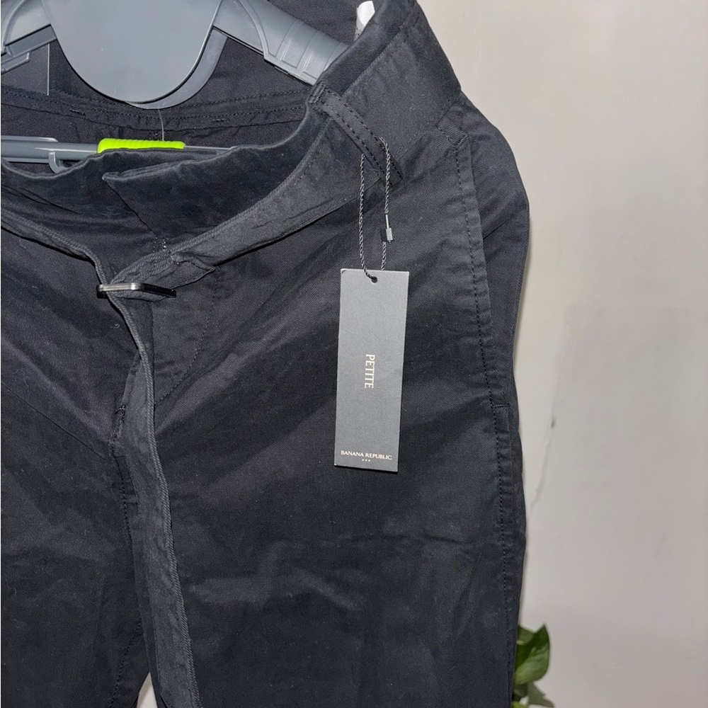 Banana Republic Black Cargo Pants - Picture 4 of 7